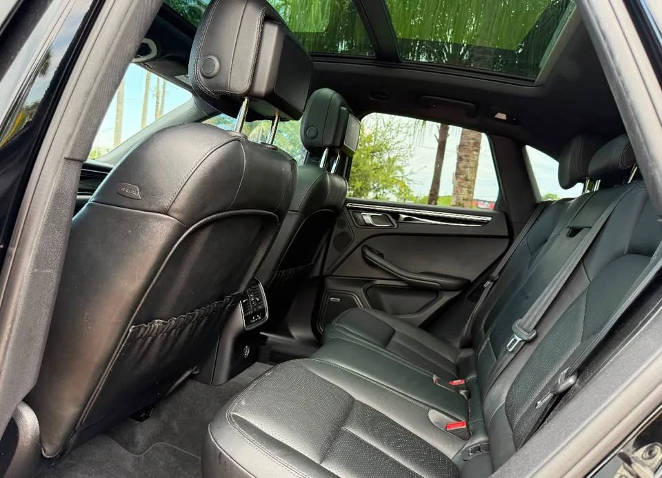 2018 Porsche Macan - Image 5 of 10