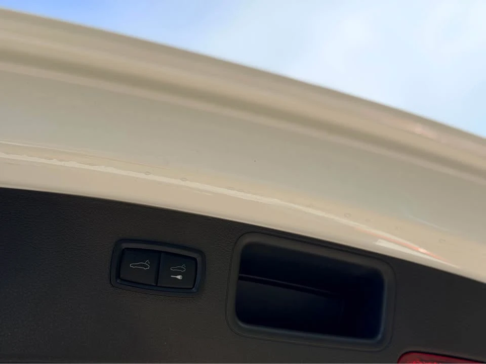 2018 Porsche Macan - Image 20 of 20