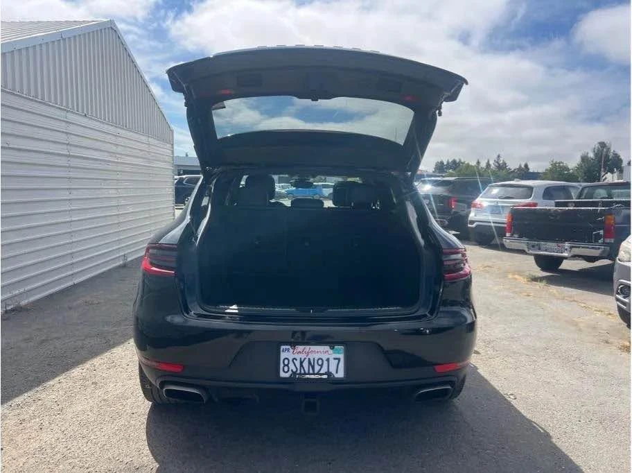 2018 Porsche Macan - Image 7 of 18