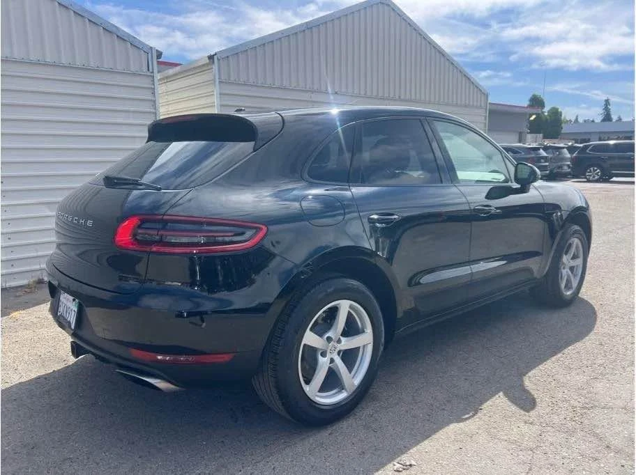 2018 Porsche Macan - Image 4 of 18