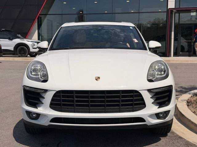 2018 Porsche Macan - Image 2 of 10