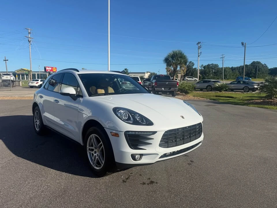 2018 Porsche Macan - Image 7 of 18