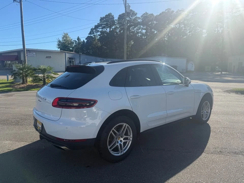 2018 Porsche Macan - Image 5 of 18