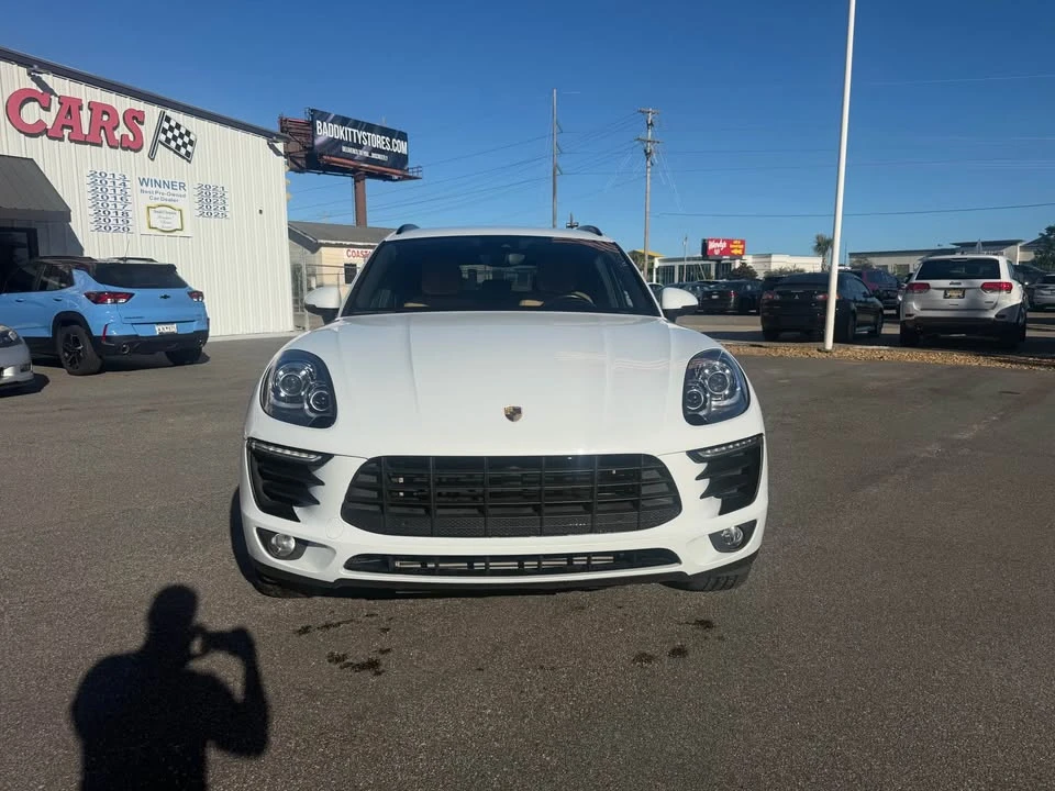 2018 Porsche Macan - Image 8 of 18