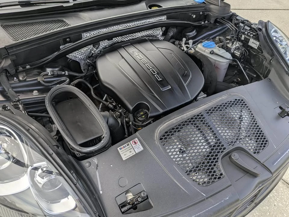 2018 Porsche Macan - Image 6 of 6