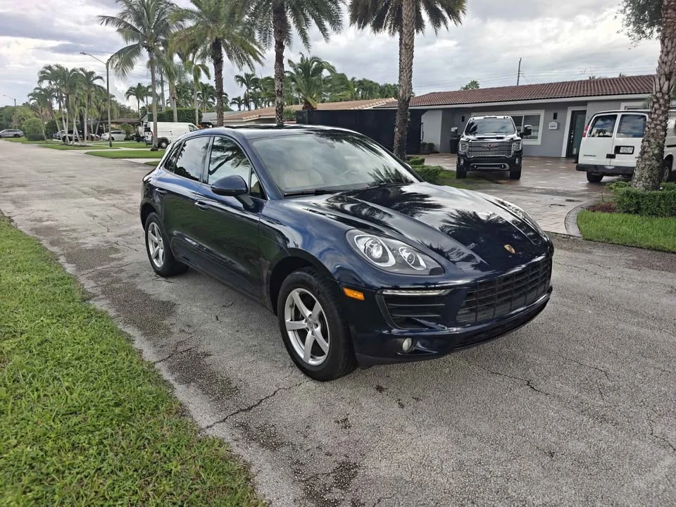2018 Porsche Macan - Image 4 of 19