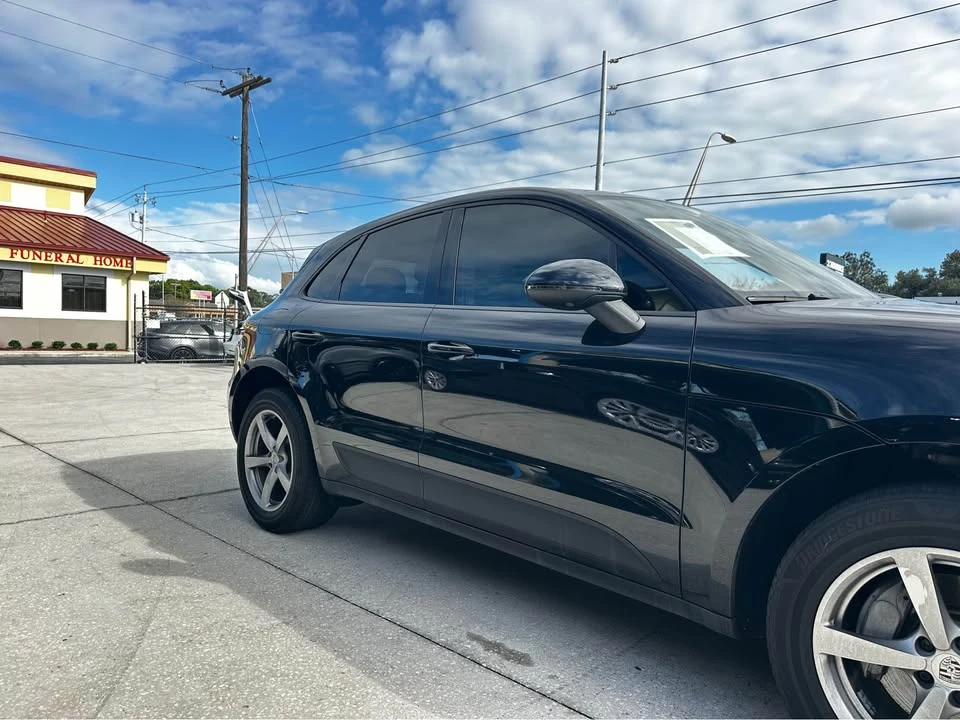 2018 Porsche Macan - Image 10 of 17