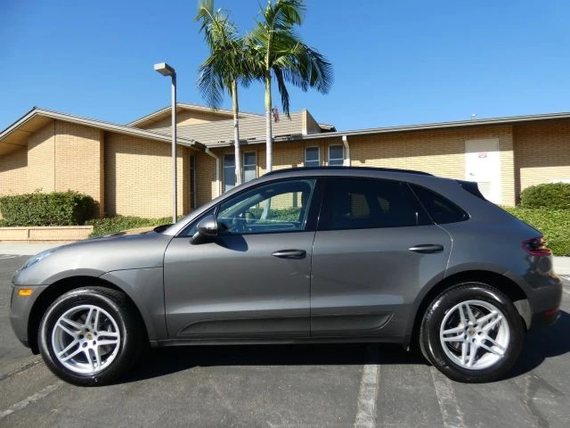 2018 Porsche Macan - Image 14 of 21