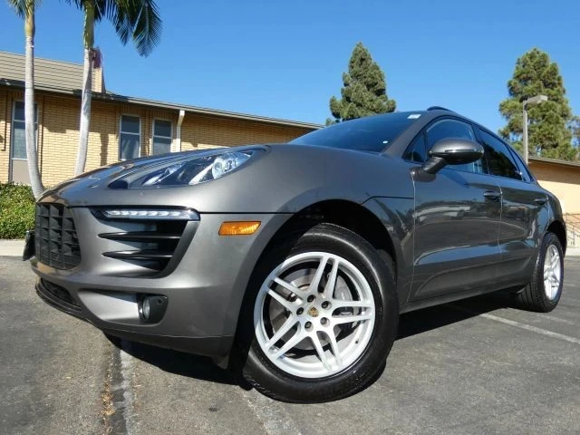 2018 Porsche Macan - Image 15 of 21