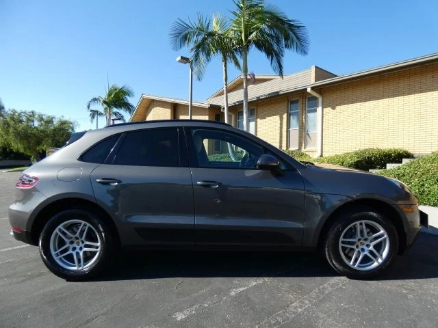 2018 Porsche Macan - Image 6 of 21