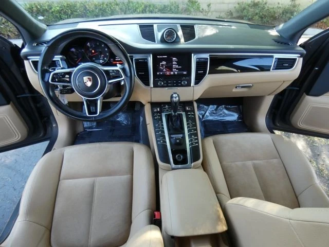 2018 Porsche Macan - Image 21 of 21