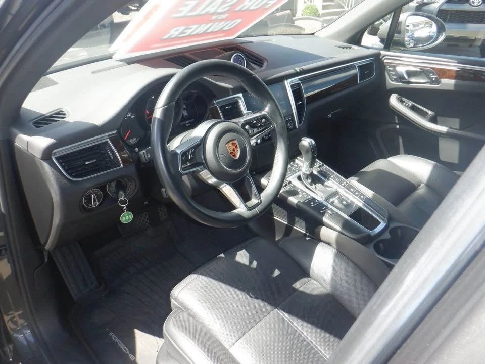 2018 Porsche Macan - Image 5 of 20