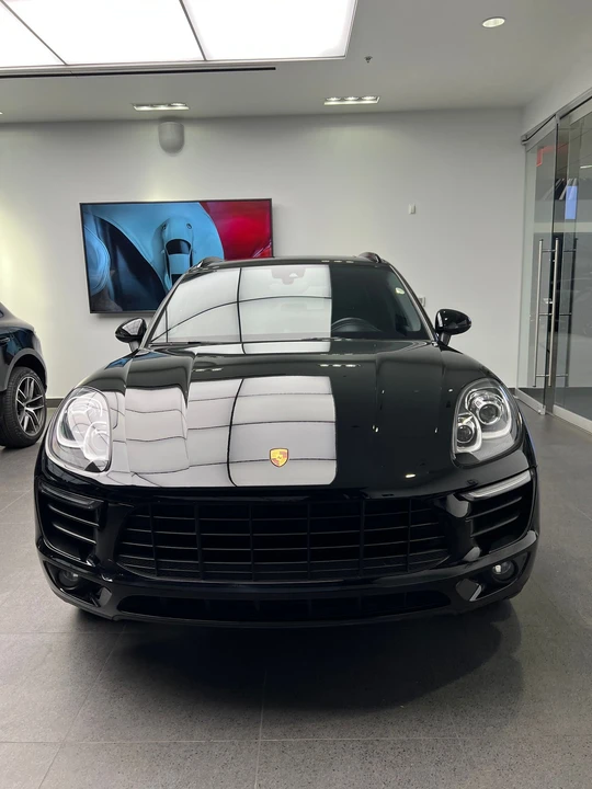 2018 Porsche Macan - Image 2 of 25
