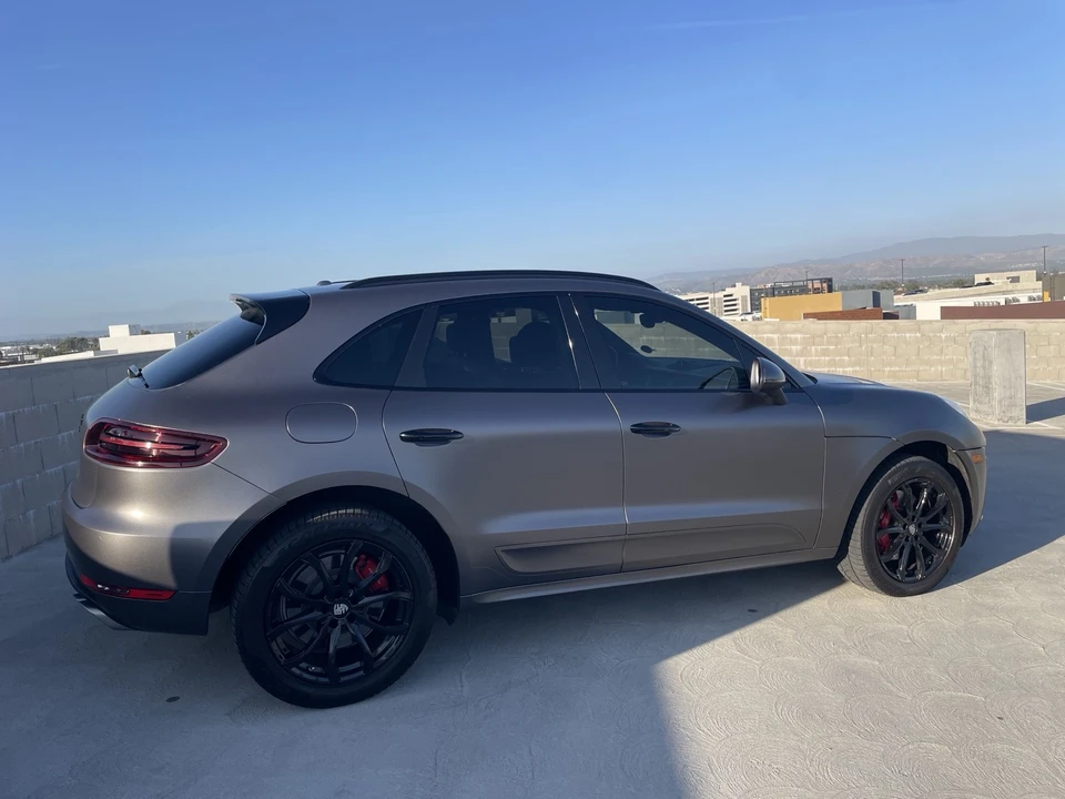 2018 Porsche Macan Turbo - Image 3 of 15