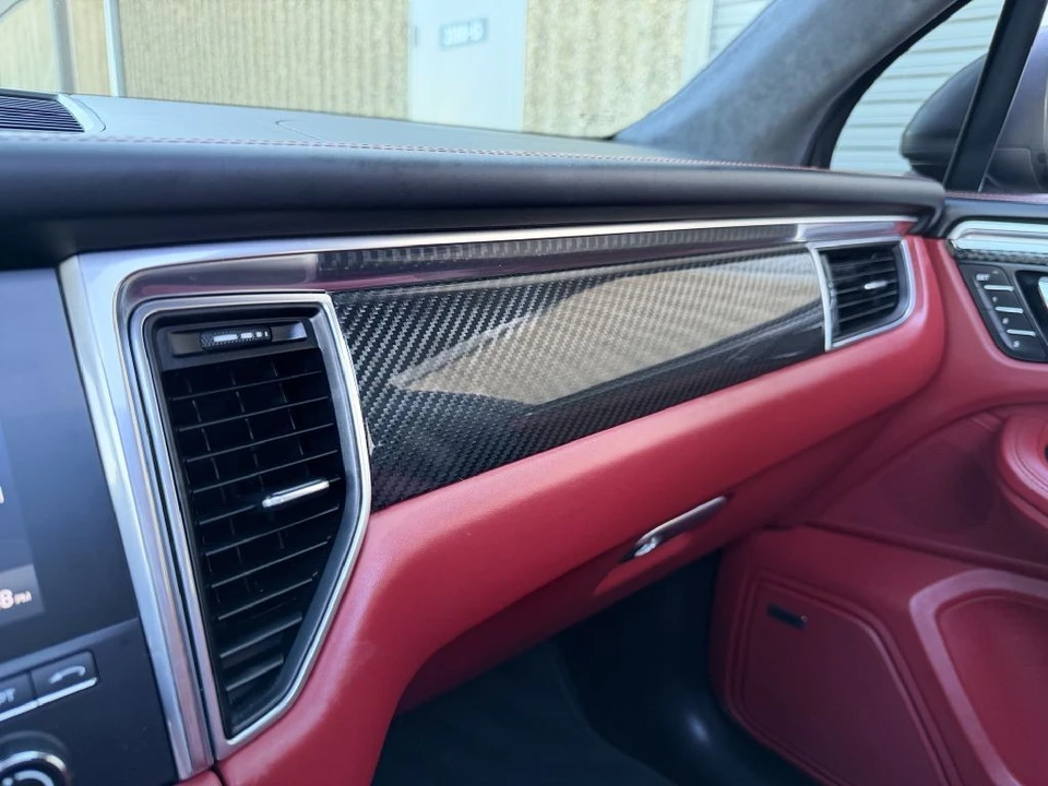 2018 Porsche Macan Turbo - Image 19 of 22