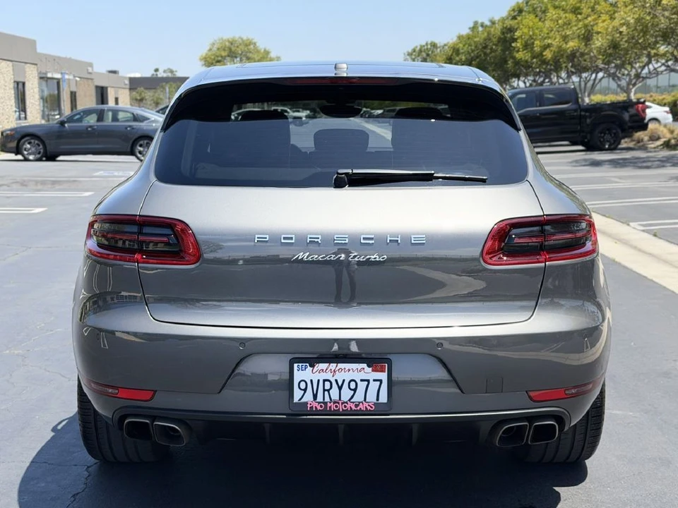 2018 Porsche Macan Turbo - Image 4 of 19