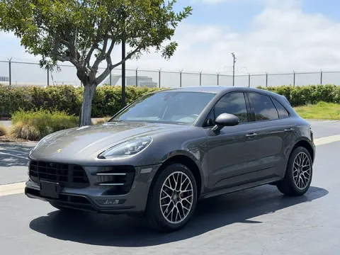 2018 Porsche Macan Turbo