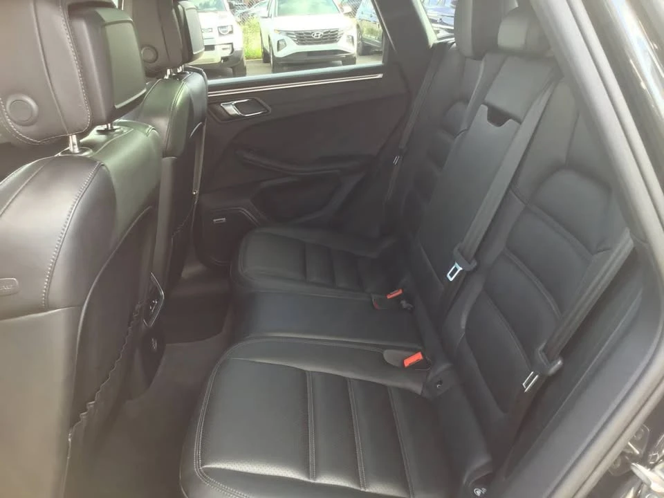2018 Porsche Macan - Image 20 of 20