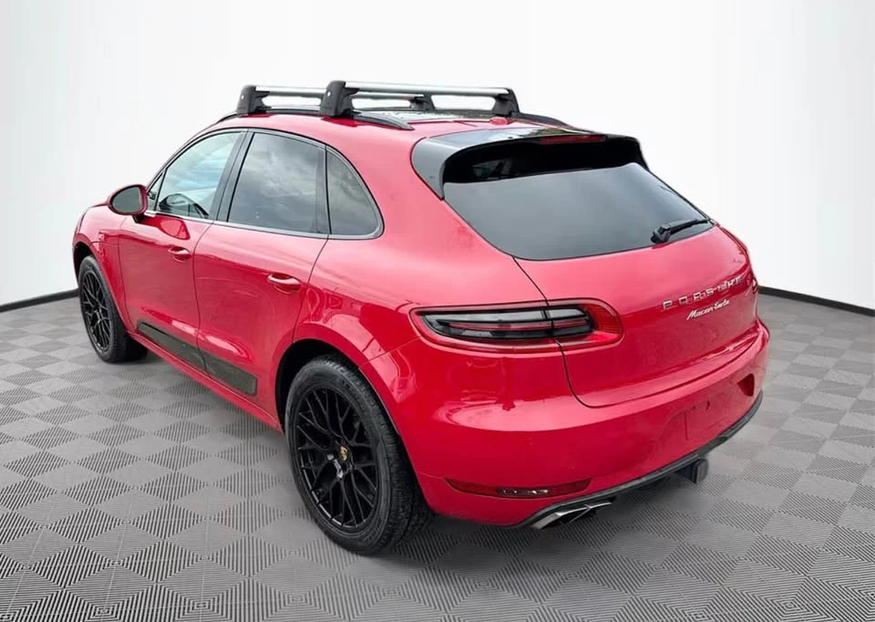 2018 Porsche Macan Turbo - Image 8 of 8