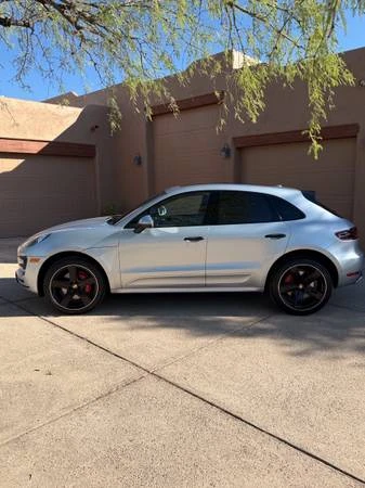 2018 Porsche Macan Turbo - Image 2 of 20