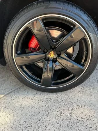 2018 Porsche Macan Turbo - Image 13 of 21