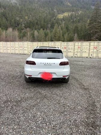 2018 Porsche Macan Turbo - Image 4 of 16