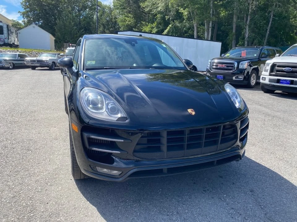2018 Porsche Macan Turbo - Image 2 of 20