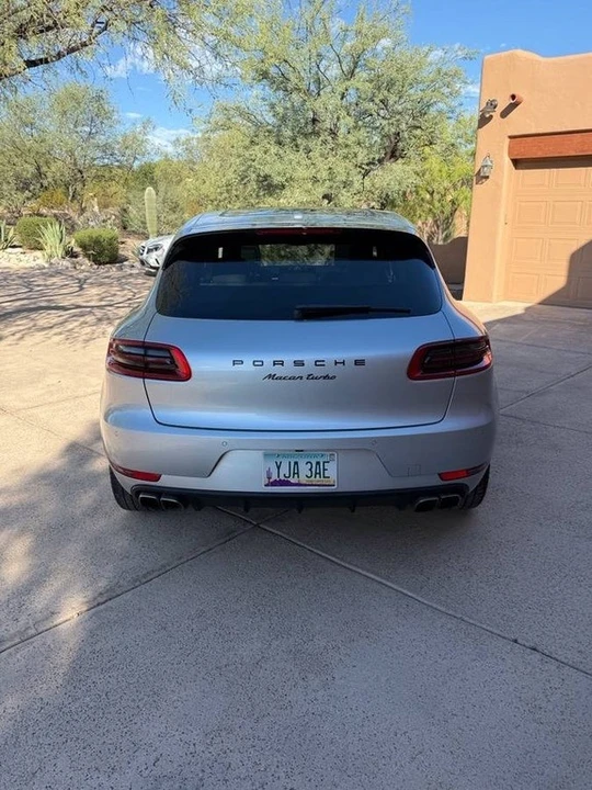 2018 Porsche Macan Turbo - Image 5 of 21