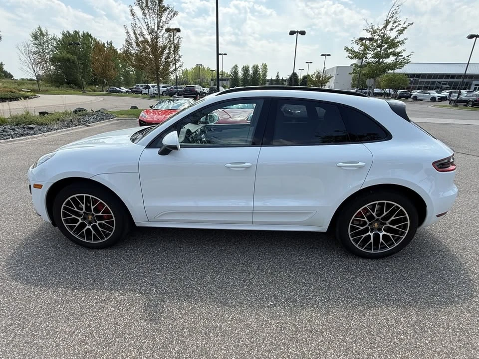 2018 Porsche Macan Turbo - Image 3 of 9