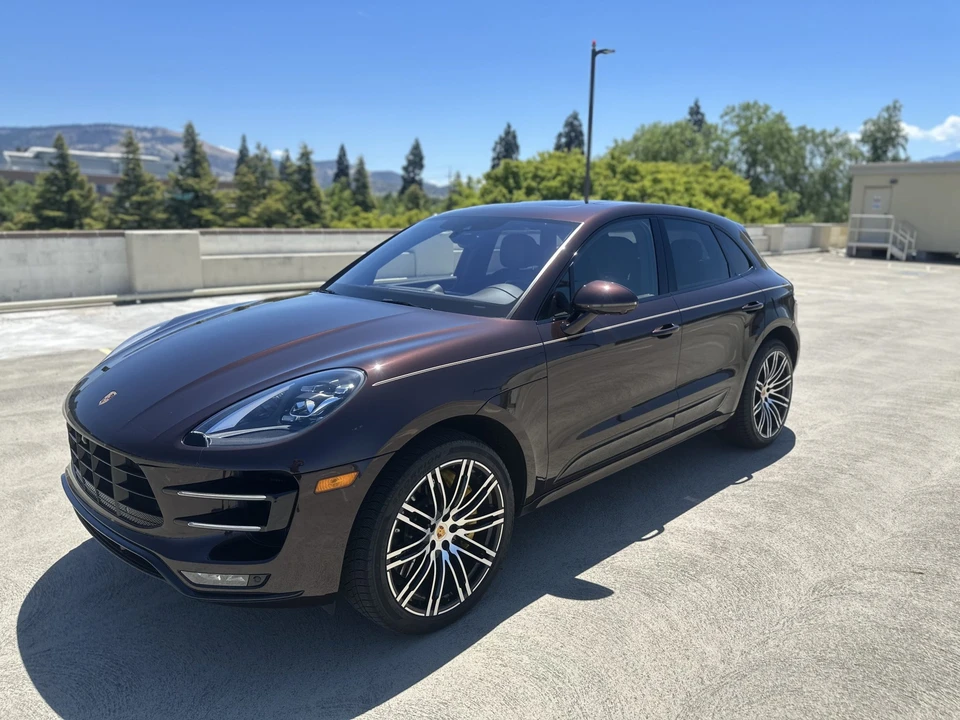 2018 Porsche Macan Turbo - Image 8 of 31