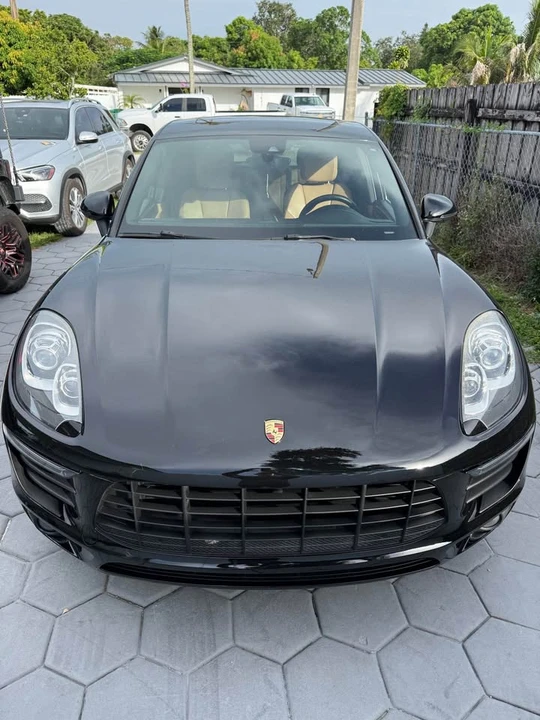 2018 Porsche Macan Turbo - Image 3 of 20