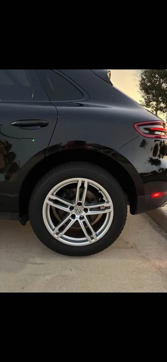 2018 Porsche Macan Turbo - Image 6 of 10