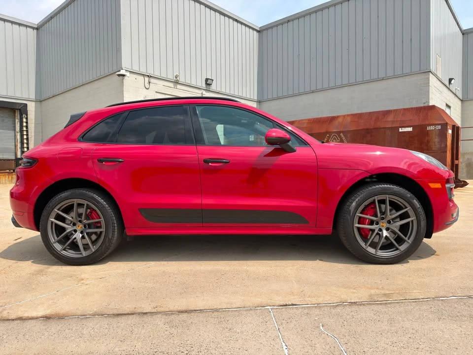 2018 Porsche Macan Turbo - Image 13 of 20
