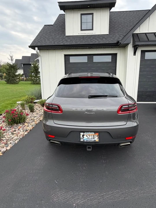 2018 Porsche Macan Turbo - Image 2 of 10