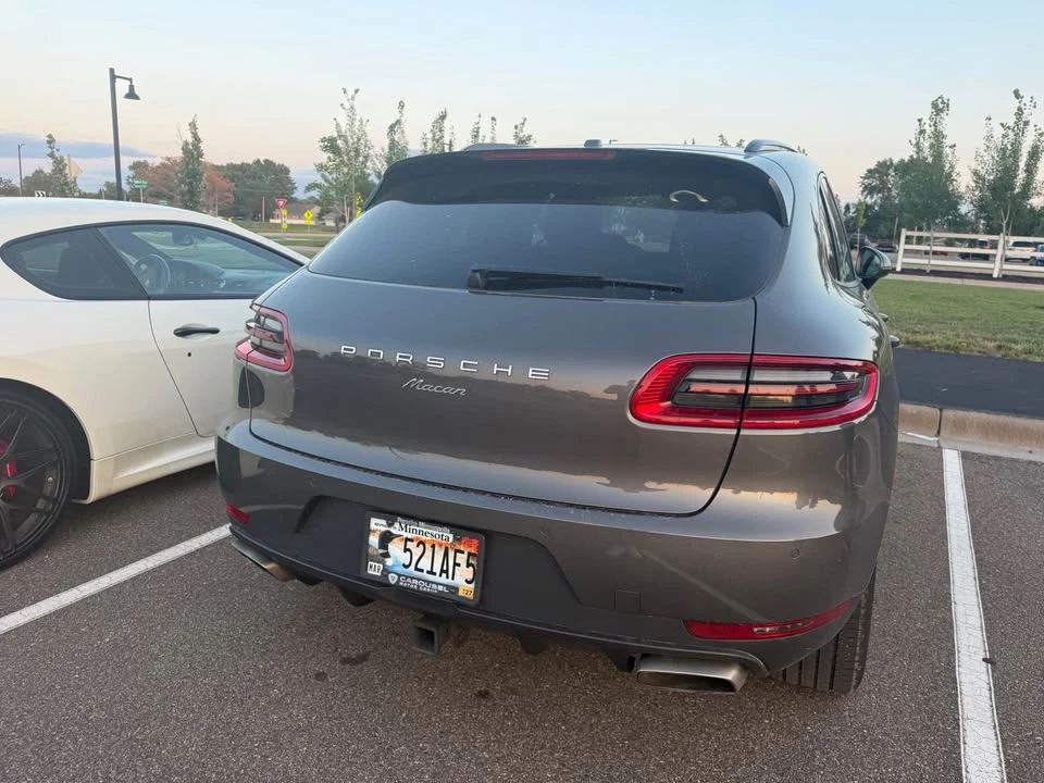 2018 Porsche Macan Turbo - Image 4 of 10