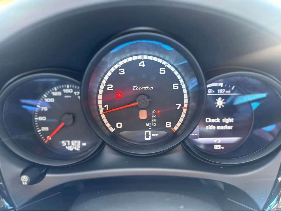2018 Porsche Macan Turbo - Image 15 of 15