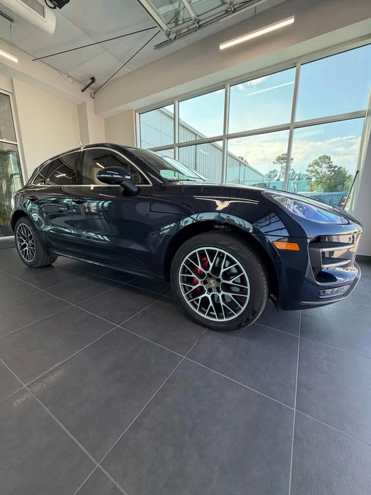 2018 Porsche Macan Turbo - Image 15 of 15
