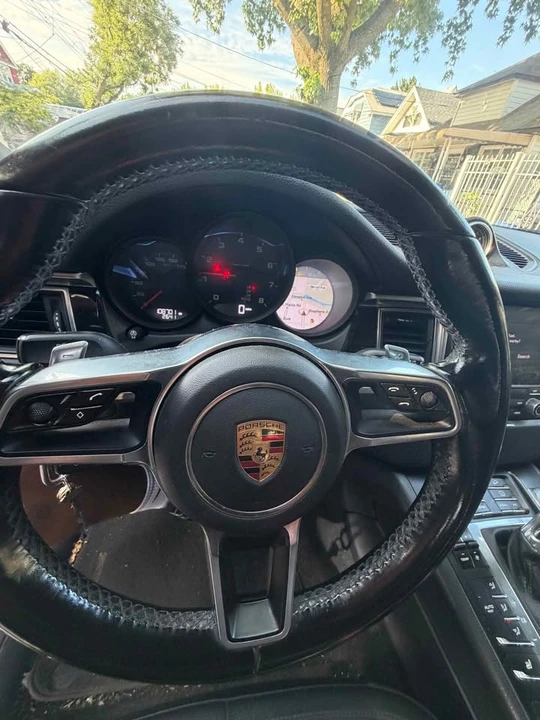2018 Porsche Macan Turbo - Image 6 of 8