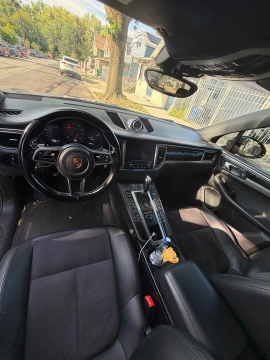 2018 Porsche Macan Turbo - Image 3 of 8