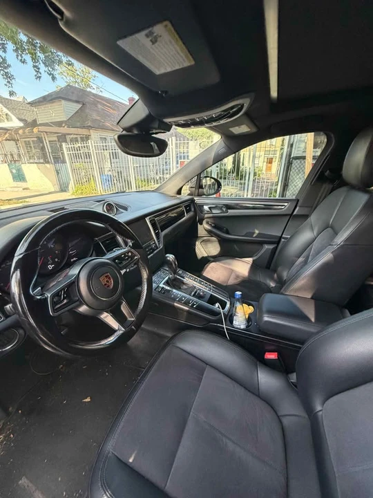 2018 Porsche Macan Turbo - Image 5 of 8