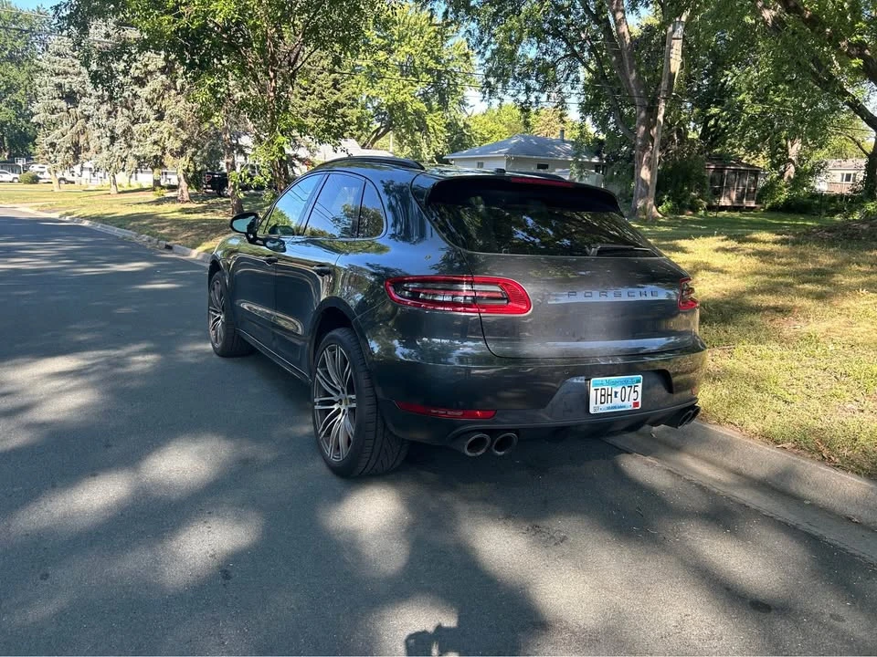 2018 Porsche Macan Turbo - Image 3 of 14