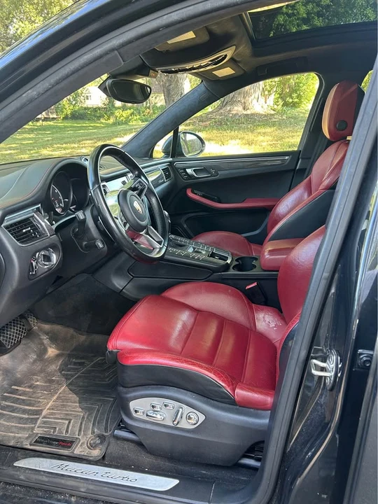 2018 Porsche Macan Turbo - Image 7 of 14