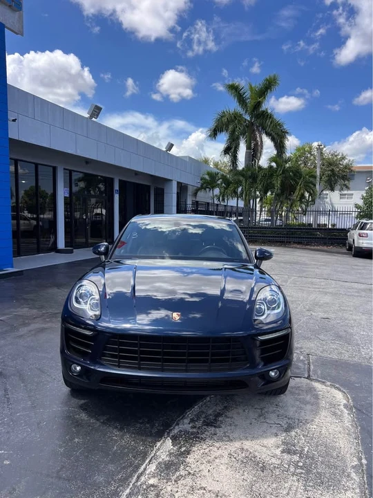 2018 Porsche Macan Turbo - Image 3 of 19