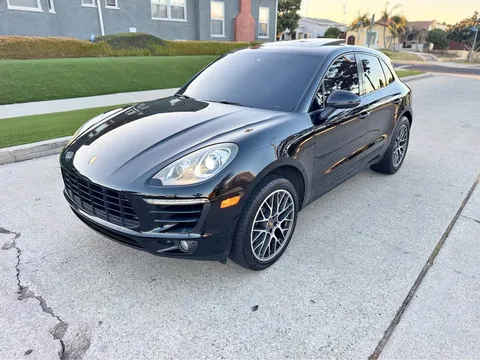 2018 Porsche Macan Turbo Sport Utility 4D