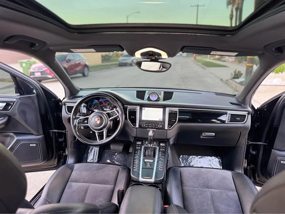 2018 Porsche Macan Turbo - Image 7 of 18