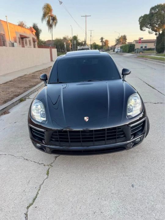 2018 Porsche Macan Turbo - Image 3 of 20