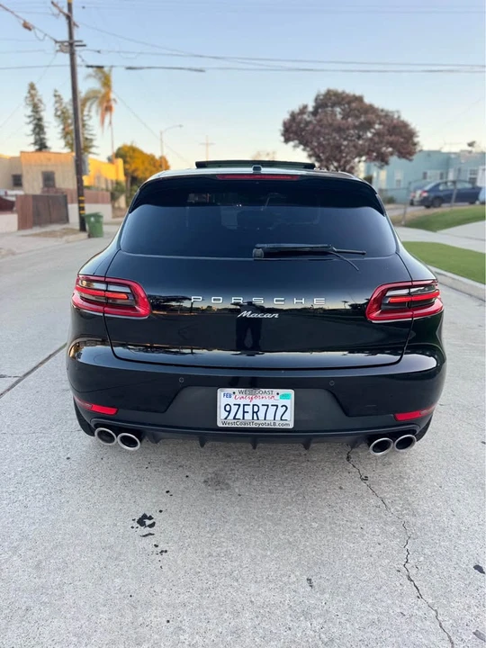 2018 Porsche Macan Turbo - Image 6 of 19