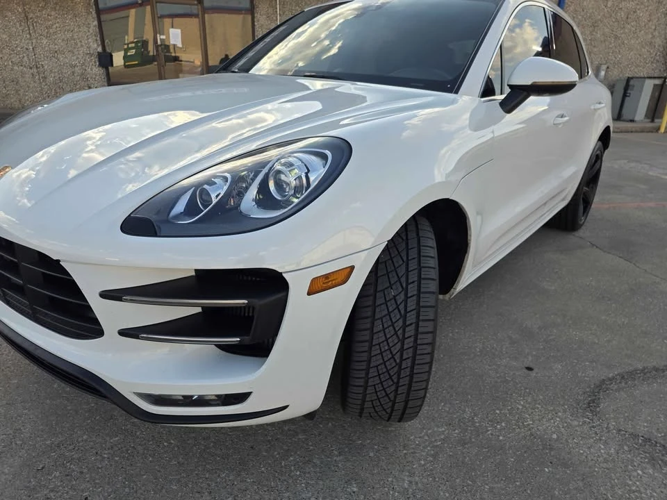 2018 Porsche Macan Turbo - Image 2 of 17