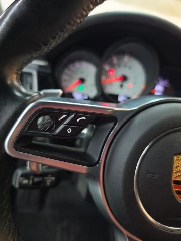 2018 Porsche Macan Turbo - Image 22 of 31