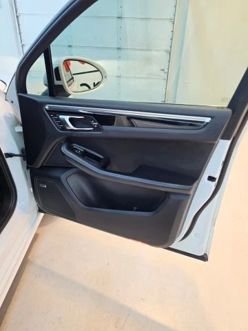 2018 Porsche Macan Turbo - Image 31 of 31